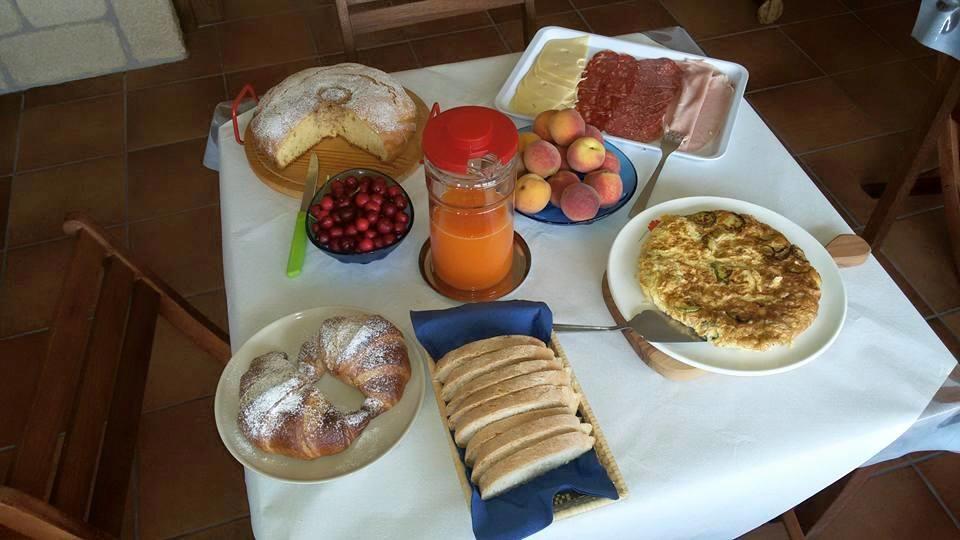 Sopra Le Laure B&B Laureana di Borrello 外观 照片
